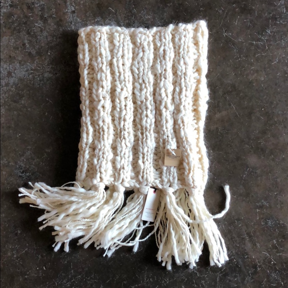 American Eagle Infinity Scarf